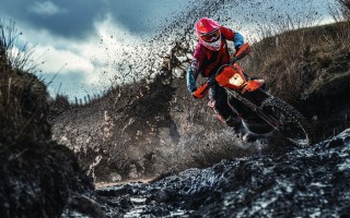 pg电子官网：两极格局！意甲名宿断言，国米与那不勒斯若持续强势，余者仅能角逐欧冠席位